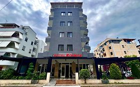Hotel Riviera
